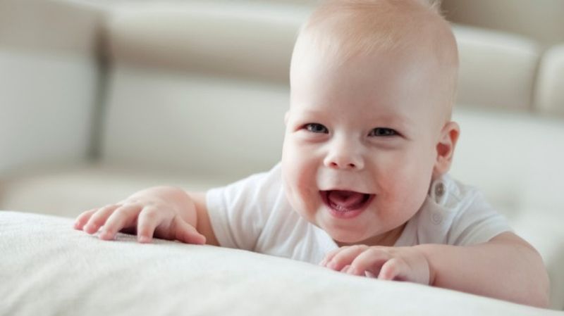 Bebeklerde Otizm Belirtileri | Otistik Bebek Nasıl Anlaşılır?