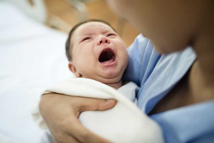 Bebeklerde Bronşit Belirtileri, Nedenleri ve Tedavisi